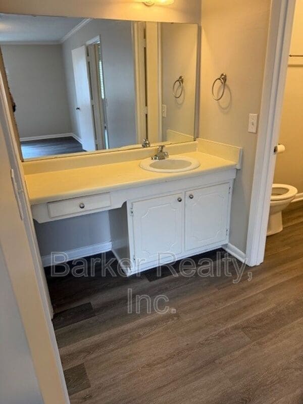 Photo - 203 E Ransom St