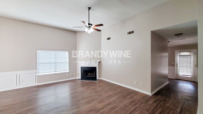 Photo - 8702 Goswell Dr