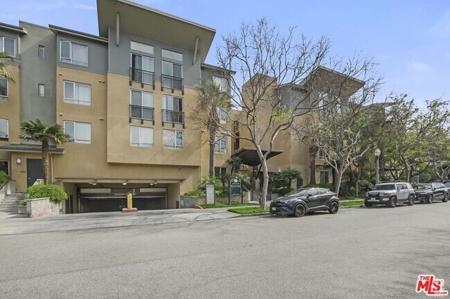 Building Photo - 6400 Crescent Park E Unit 415 Rental