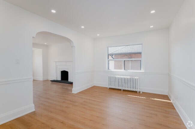 2BR, 1BA - Dining Room - 1216 Avenue Rd