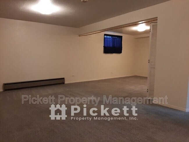 Photo - 12880 Lake Shore Dr NW Unit Apt B