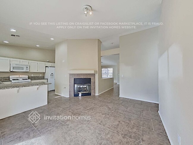 Photo - 2004 Gault Ct