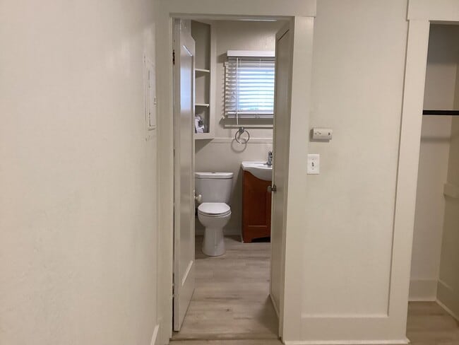 Photo - Seabright Location