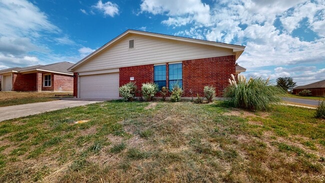 Photo - FREE DECEMBER RENT!!!