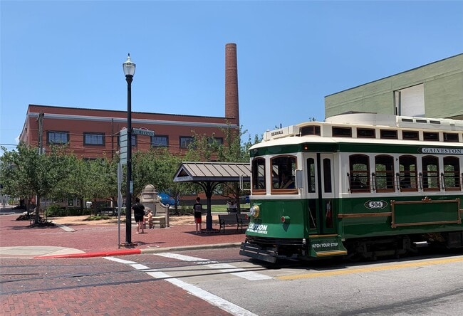 Photo - 104 Moody Ave Unit 312