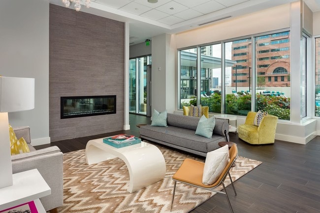 Nine15 Midtown