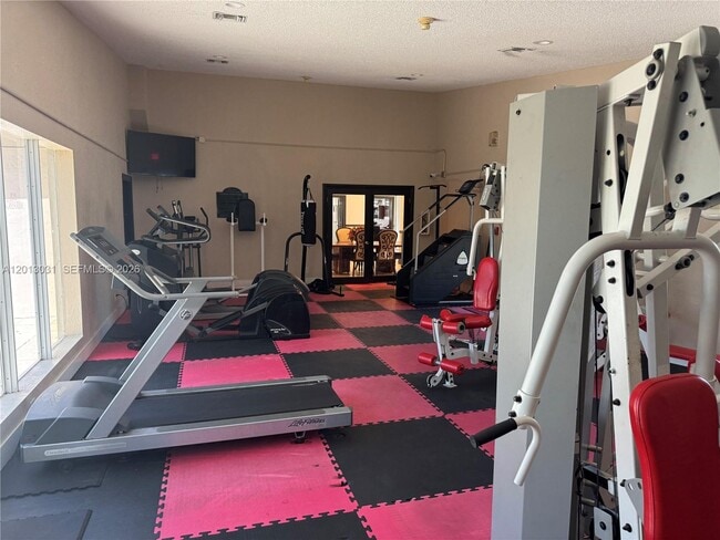 Photo - 6195 NW 186th St Unidad 208