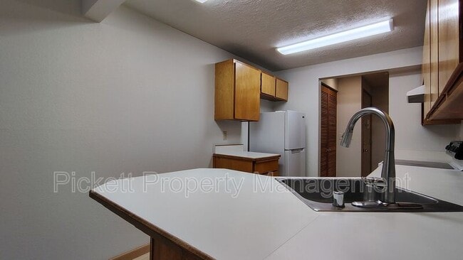 Photo - 20026 Vikings Crest NE