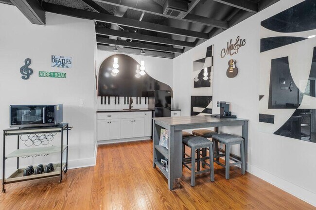 Photo - 156 Camellia St Unit ID1267002P