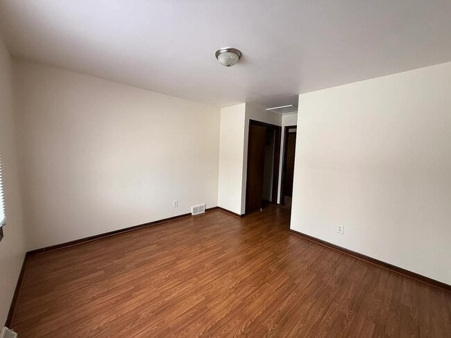 Photo - 3731 Kalamazoo Ave SE