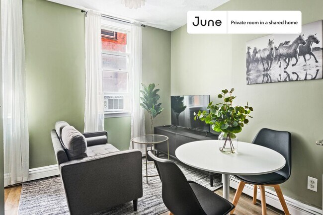 Photo - Room in Shared 3 bed/1 bath home Unit C