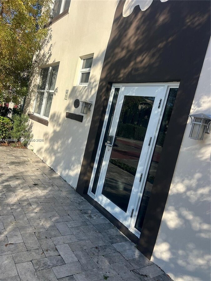 Photo - 1505 SE 2nd Ct Unidad 1-3