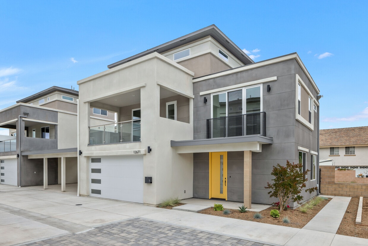 Photo - 12671 9th St (Garden Grove, CA)