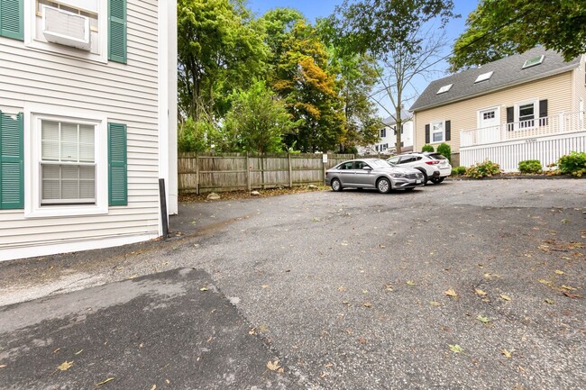 335 Cabot St Unit 1
