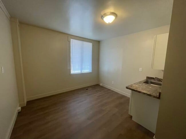 Photo - 44 S 200 E Unit 0