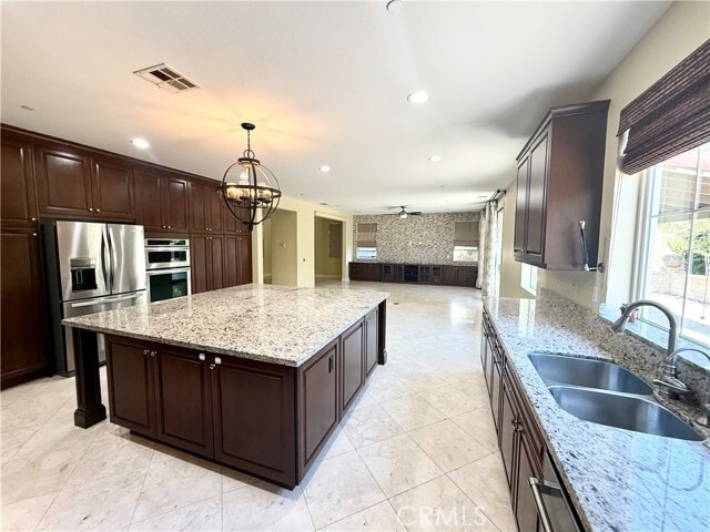 Photo - 172 Cloudbreak