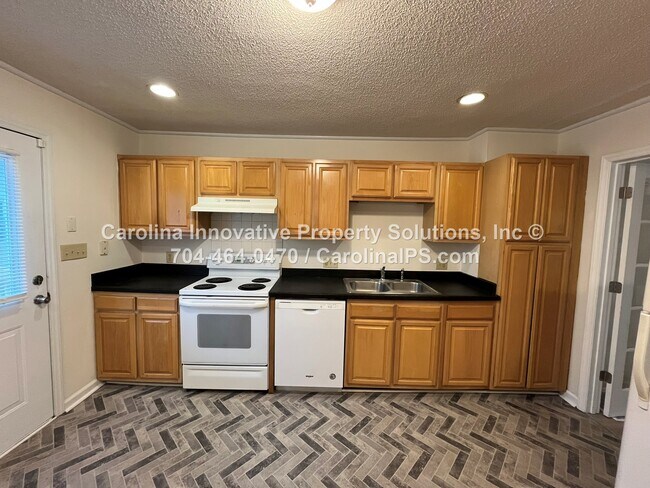 Photo - 4535 Dawnwood Dr