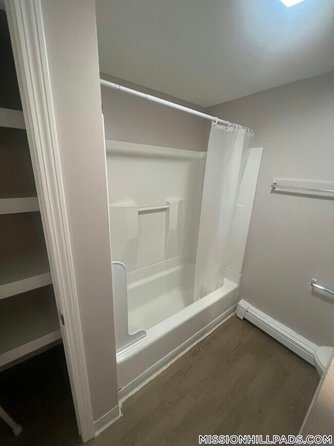 40 Winthrop St Unit 4