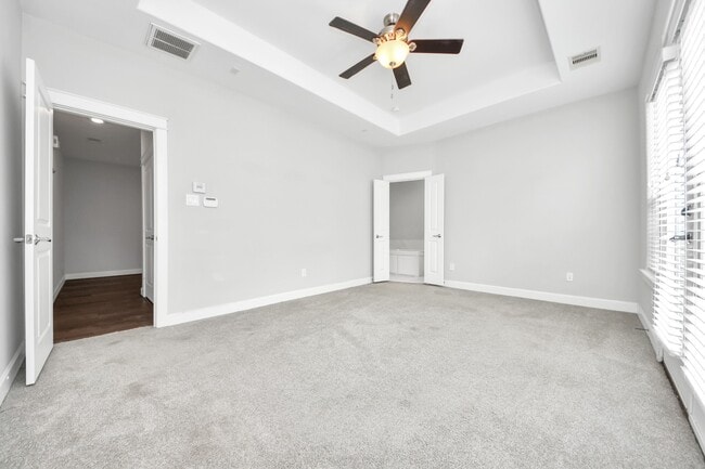 Photo - 1805 Napa Creek Ln