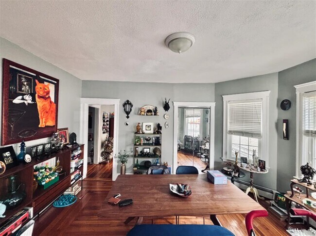 Photo - 835 Fellsway Unit 1