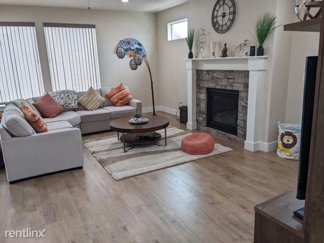 Photo - 3 br, 2.5 bath House - 9604 West DeWitt St...