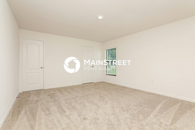 Photo - 5 Bedroom Pet-Friendly Home in Leesburg, F...