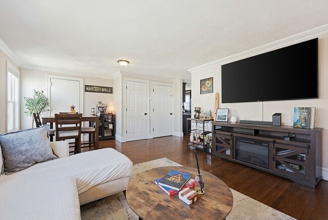 Photo - 48 Calumet St Unit 2