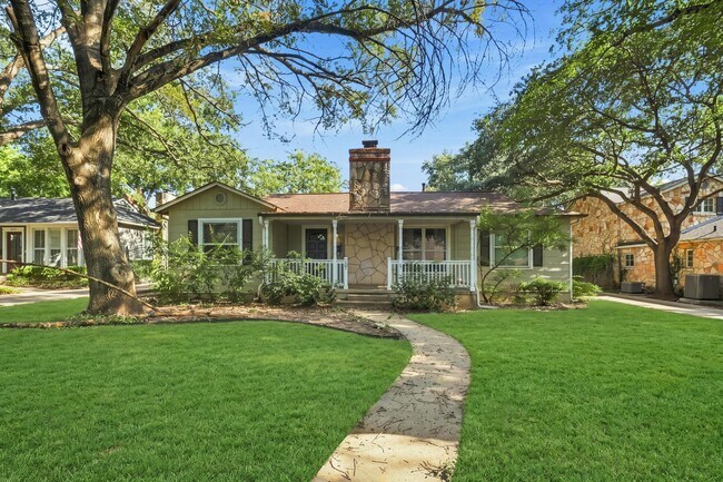 Photo - 167 E Edgewood Pl