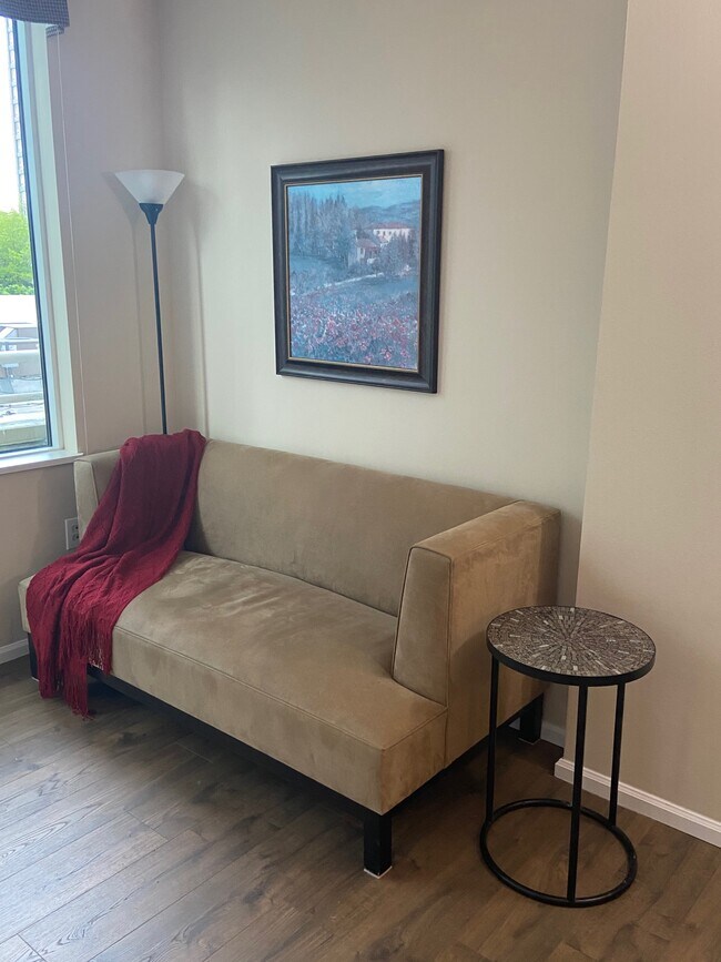 Living Area - 2600 2nd Ave Unit 523