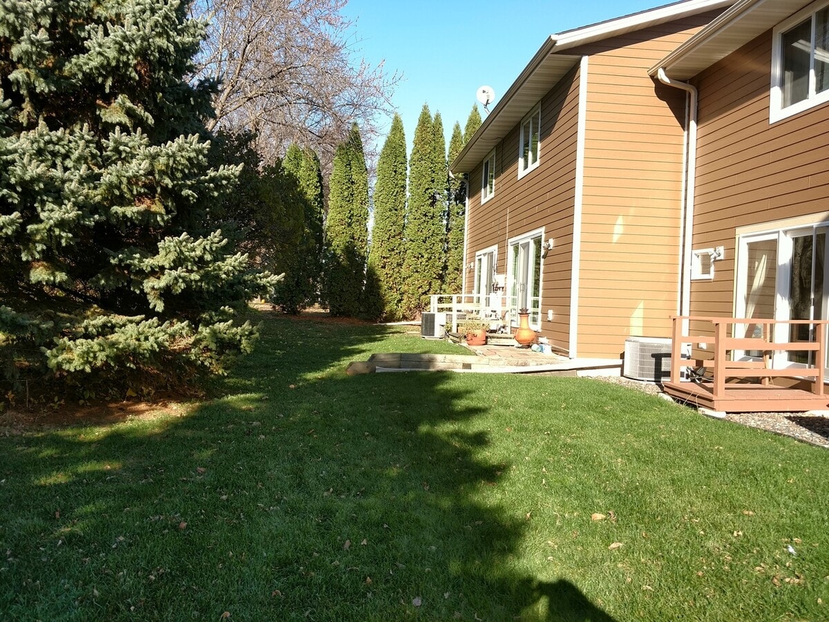 Photo - 2 br 2 bath t 2 story townhome with full basement