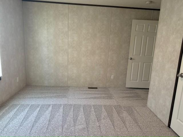 Photo - 415 Starling Ln