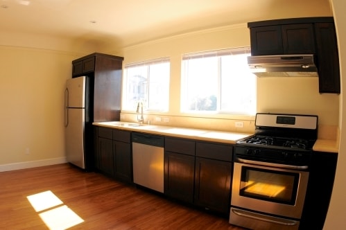 Photo - 3554 - 3556 S. Budlong Ave