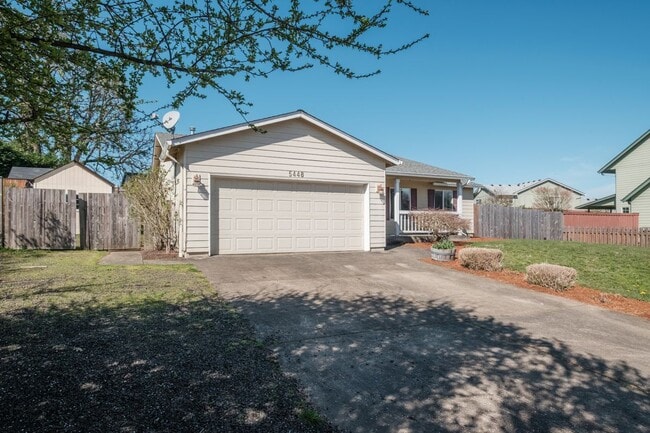 Photo - 5448 Siletz Ln