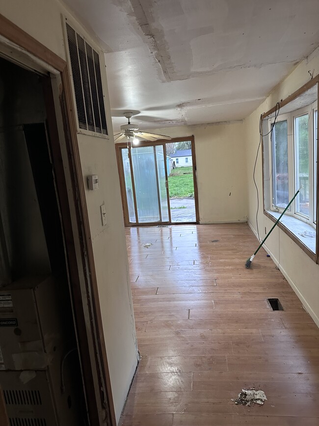 Photo - 3514 Leith St