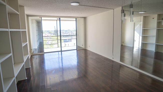Photo - 4640 Lucerne Lakes Blvd Unit 506