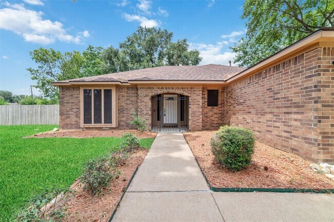 Photo - 3319 N Mason Rd