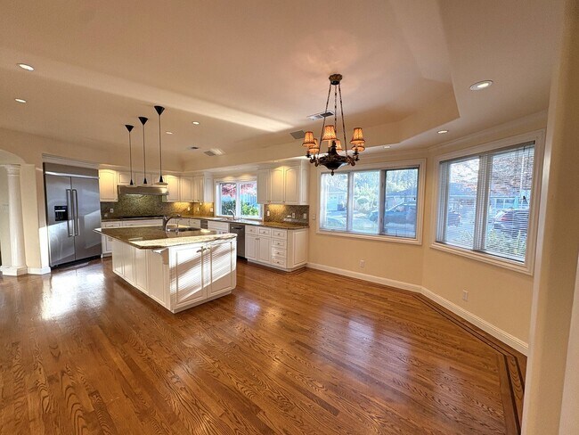 Photo - Spacious ranch style home available now