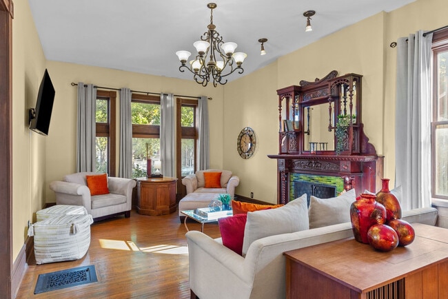 Building Photo - 2354 Whittemore Pl Unit ID1246913P Rental