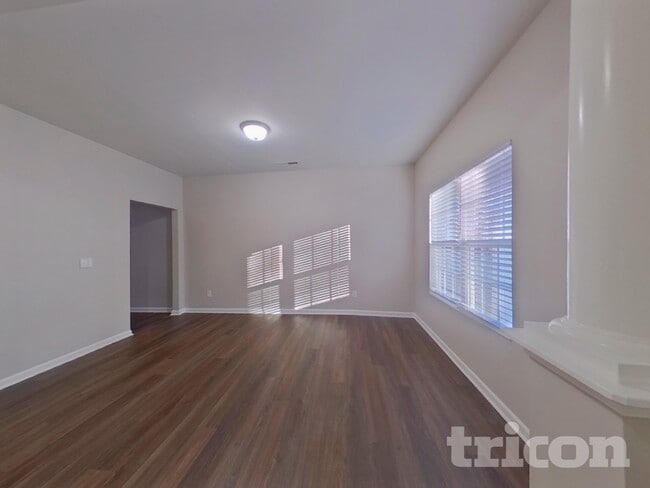 Photo - 1128 Doby Springs Dr