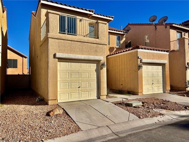 Photo - 7432 Decoro St
