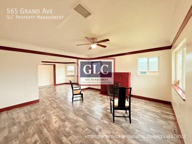 Photo - 565 Grand Ave