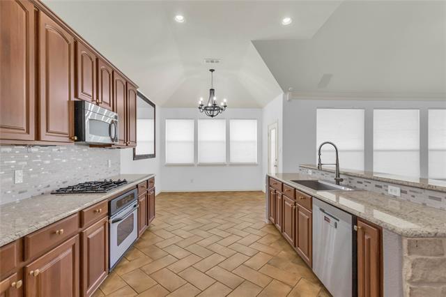 Photo - 404 Wentworth Dr