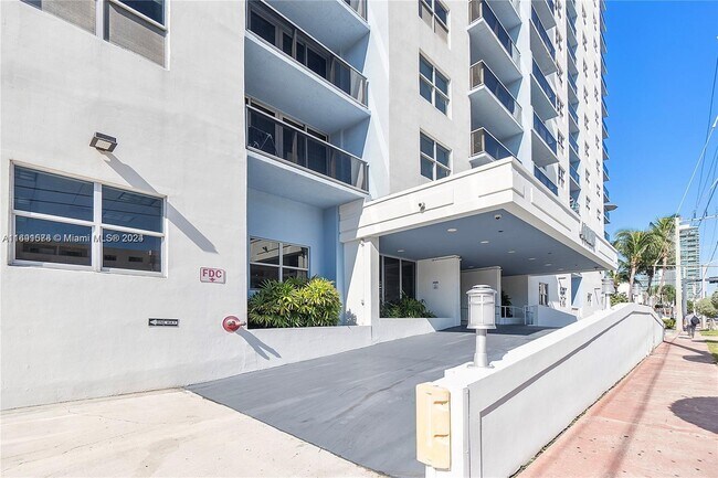 Photo - 401 69th St Unit #1401