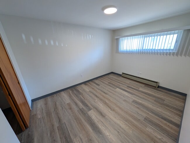 Photo - 1213 N Indiana St Unit 1A