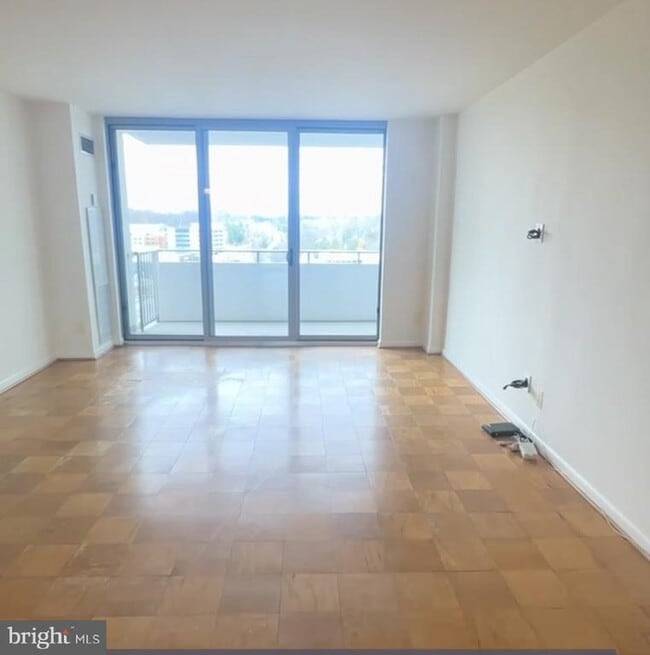 Photo - 5101 River Rd Unit 1103