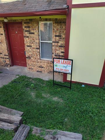 Photo - 2039 W Walnut St