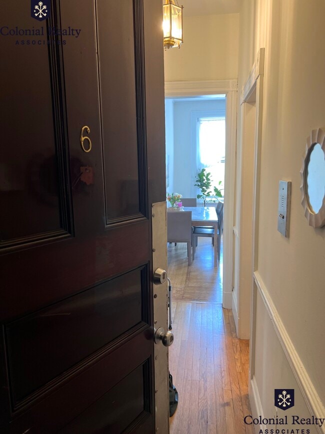 Photo - 172 Commonwealth Ave Apartment