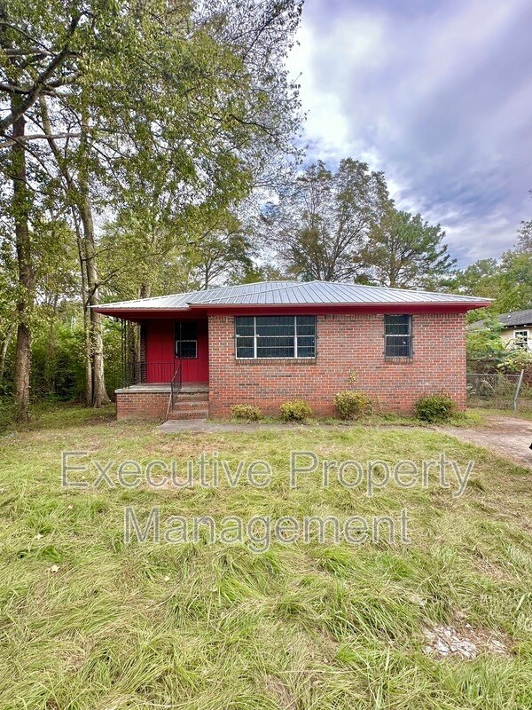 Photo - 5301 Main St