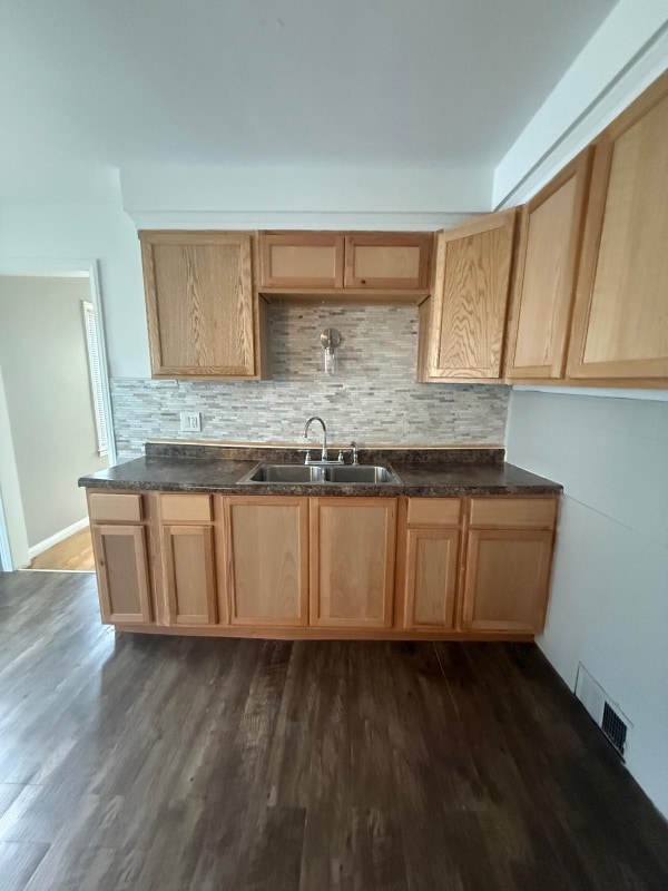 Photo - 11350 Stockwell St