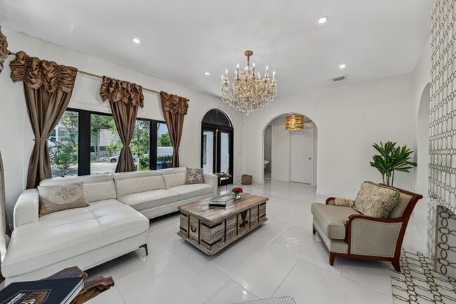 Photo - 1010 N Rio Vista Blvd